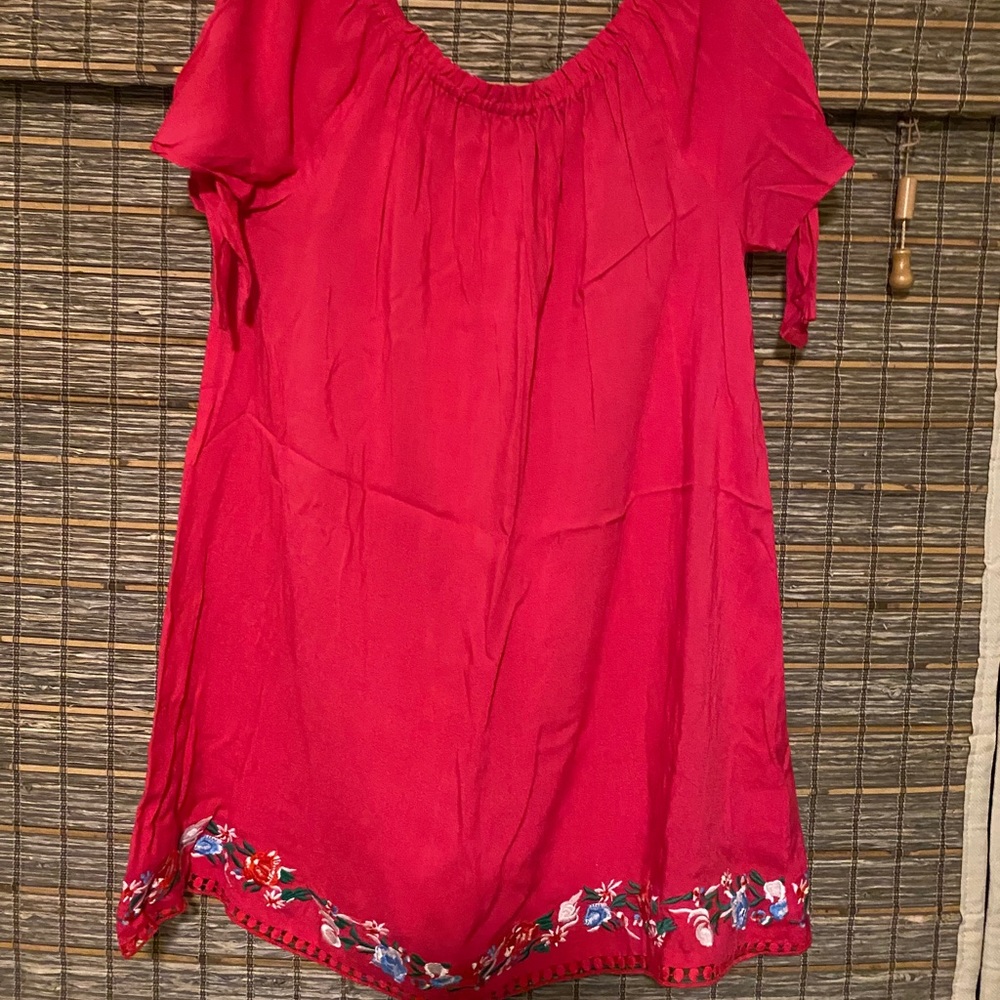 pink top off the shoulder dress. Never been worn